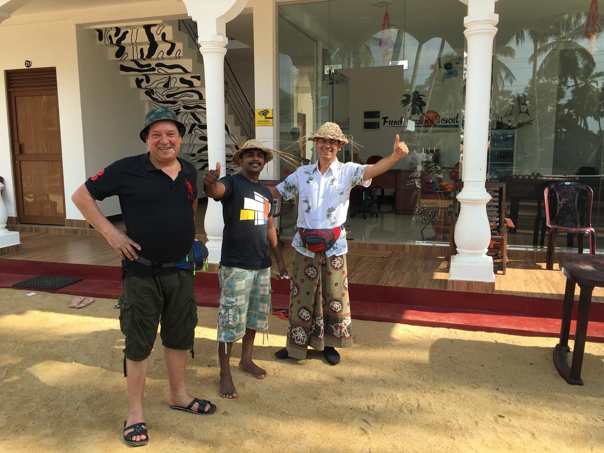 French Garden Resort Uppuveli Bagian luar foto