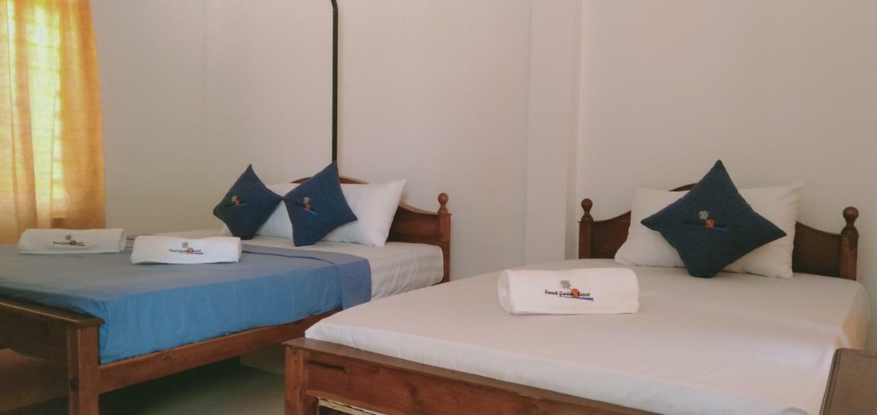 French Garden Resort Uppuveli Bagian luar foto