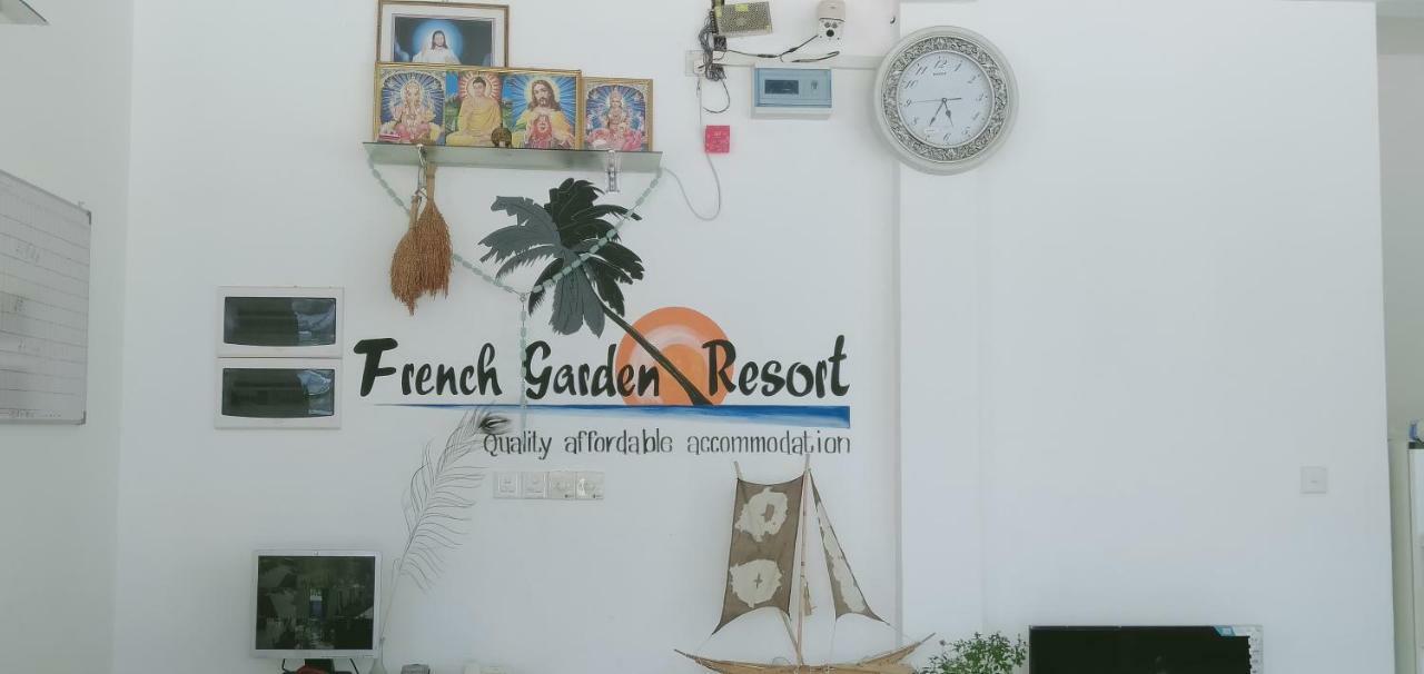 French Garden Resort Uppuveli Bagian luar foto